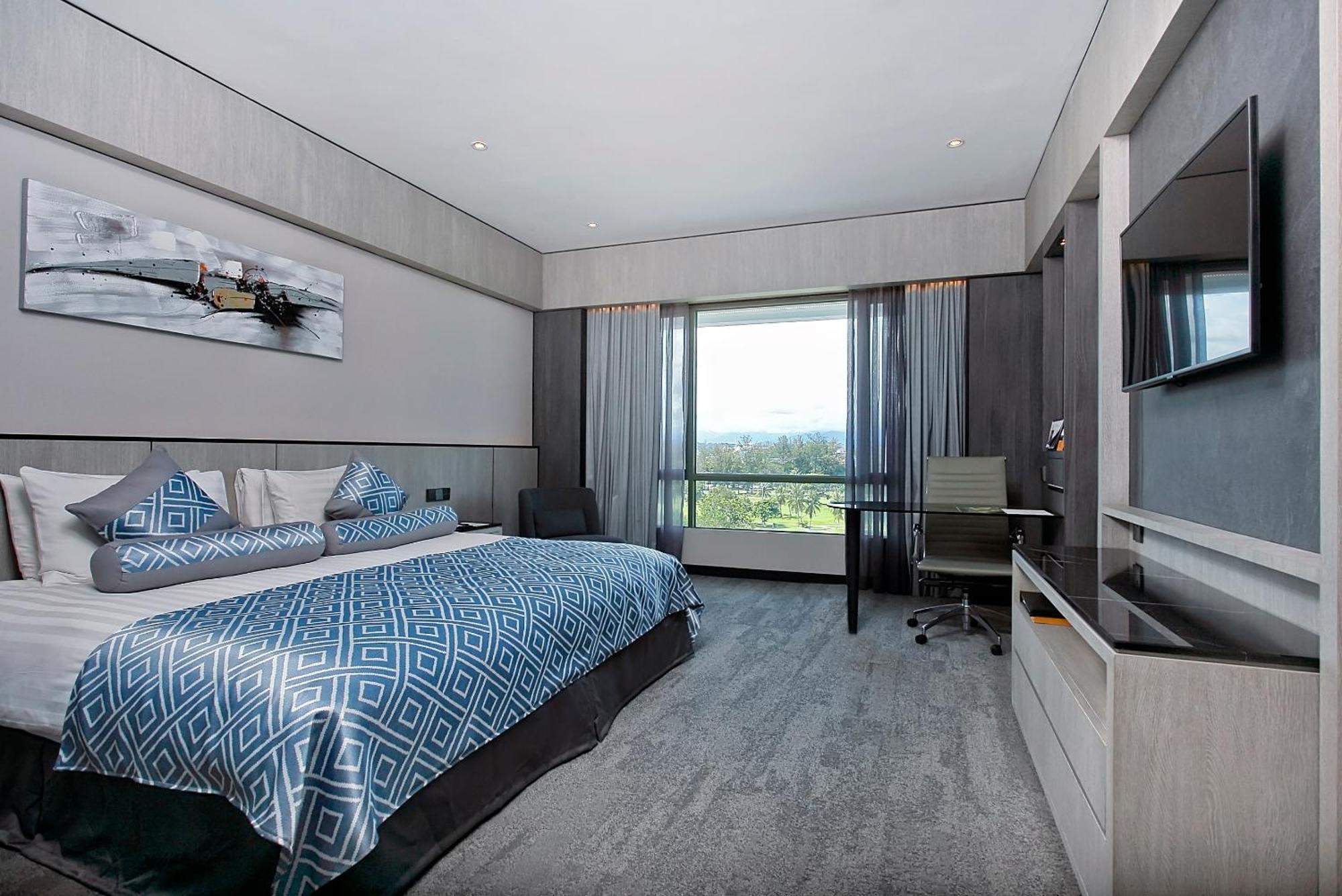 The Pacific Sutera Otel Kota Kinabalu Dış mekan fotoğraf Deluxe Room