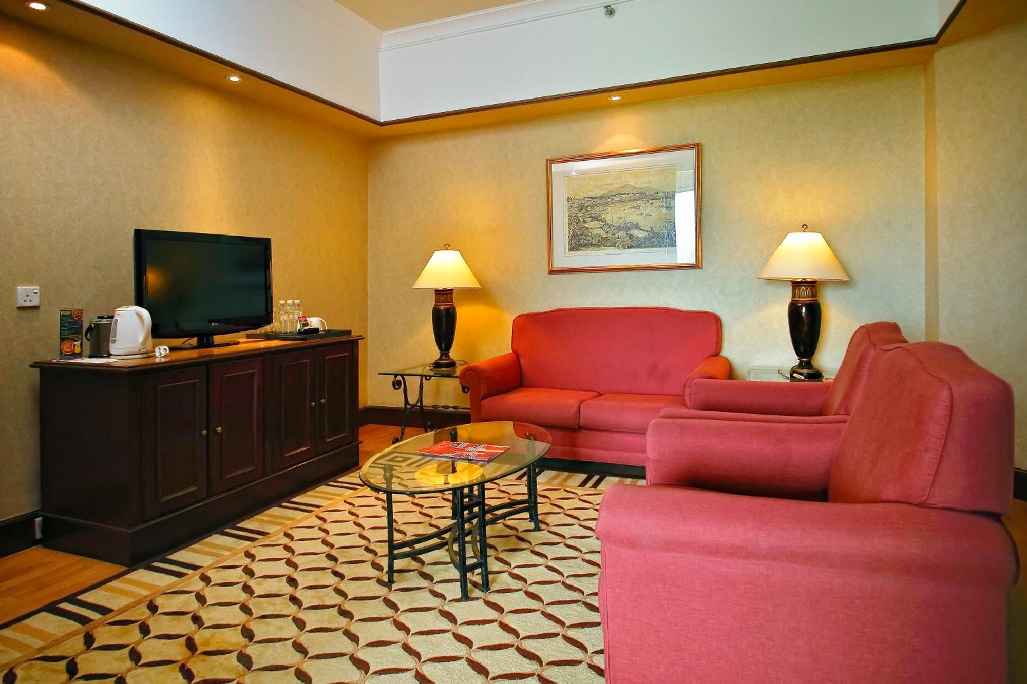 The Pacific Sutera Otel Kota Kinabalu Dış mekan fotoğraf Living room